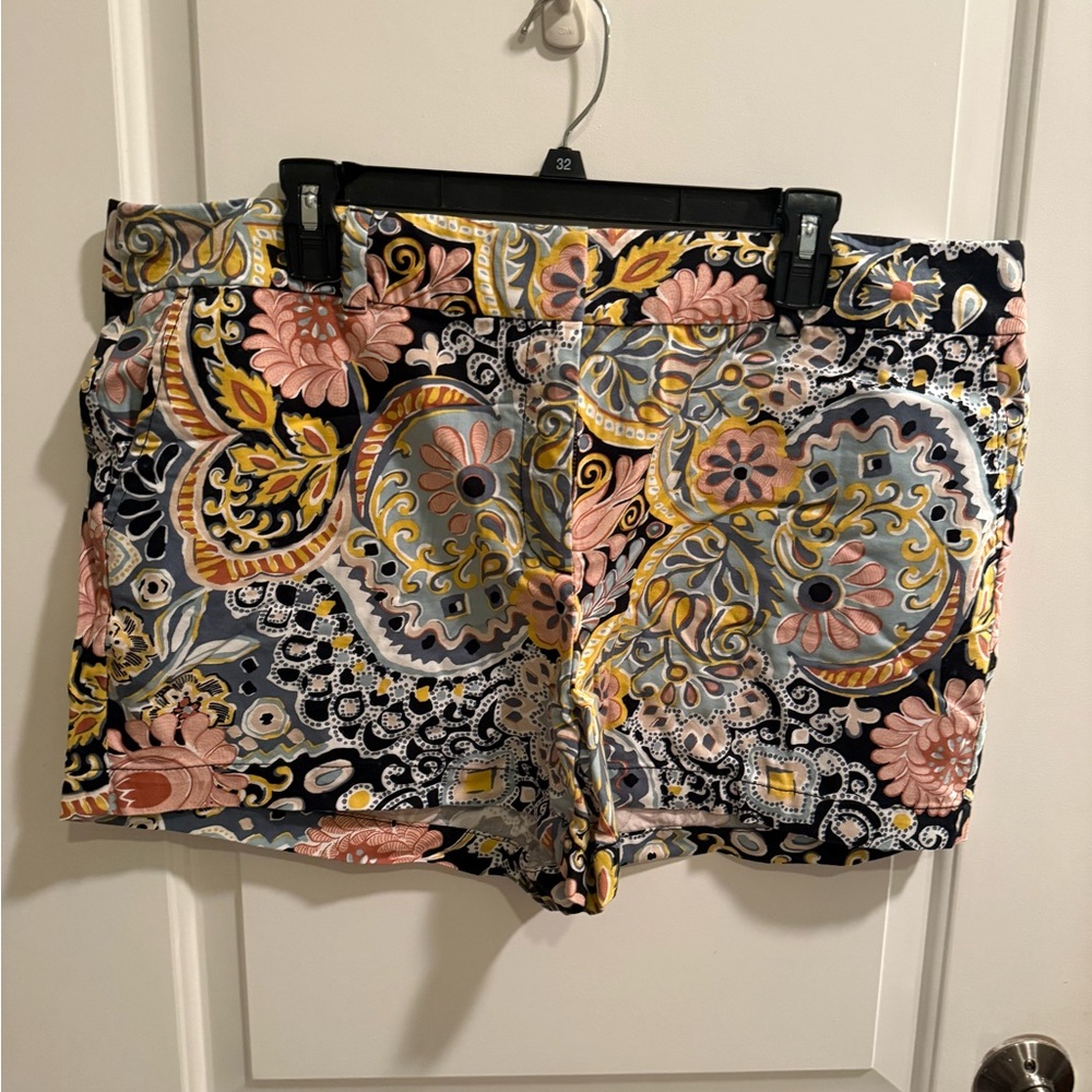 LOFT Multicolor Floral Women's Shorts